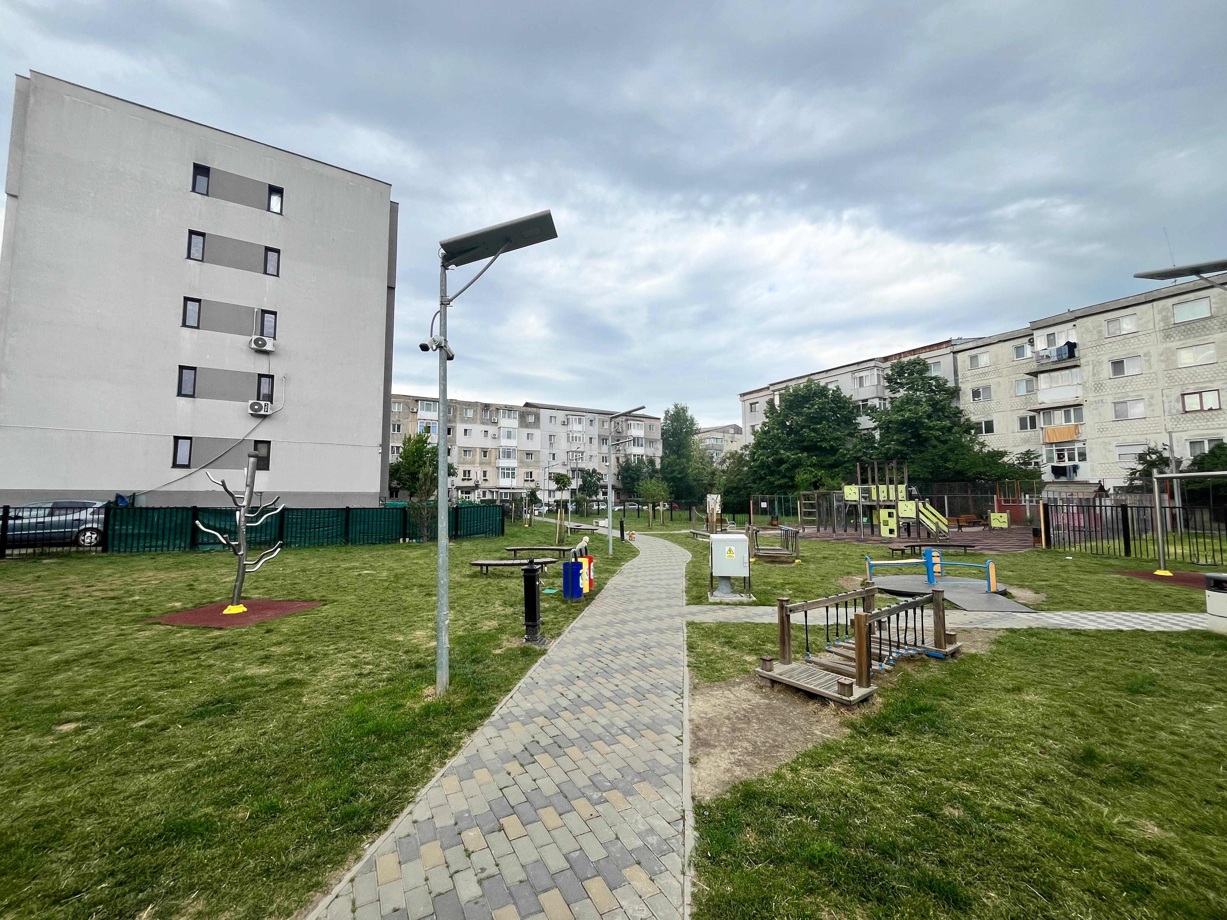 Apartament de inchiriat cu 2 camere in Iasi, zona Baza 3 - poza 1