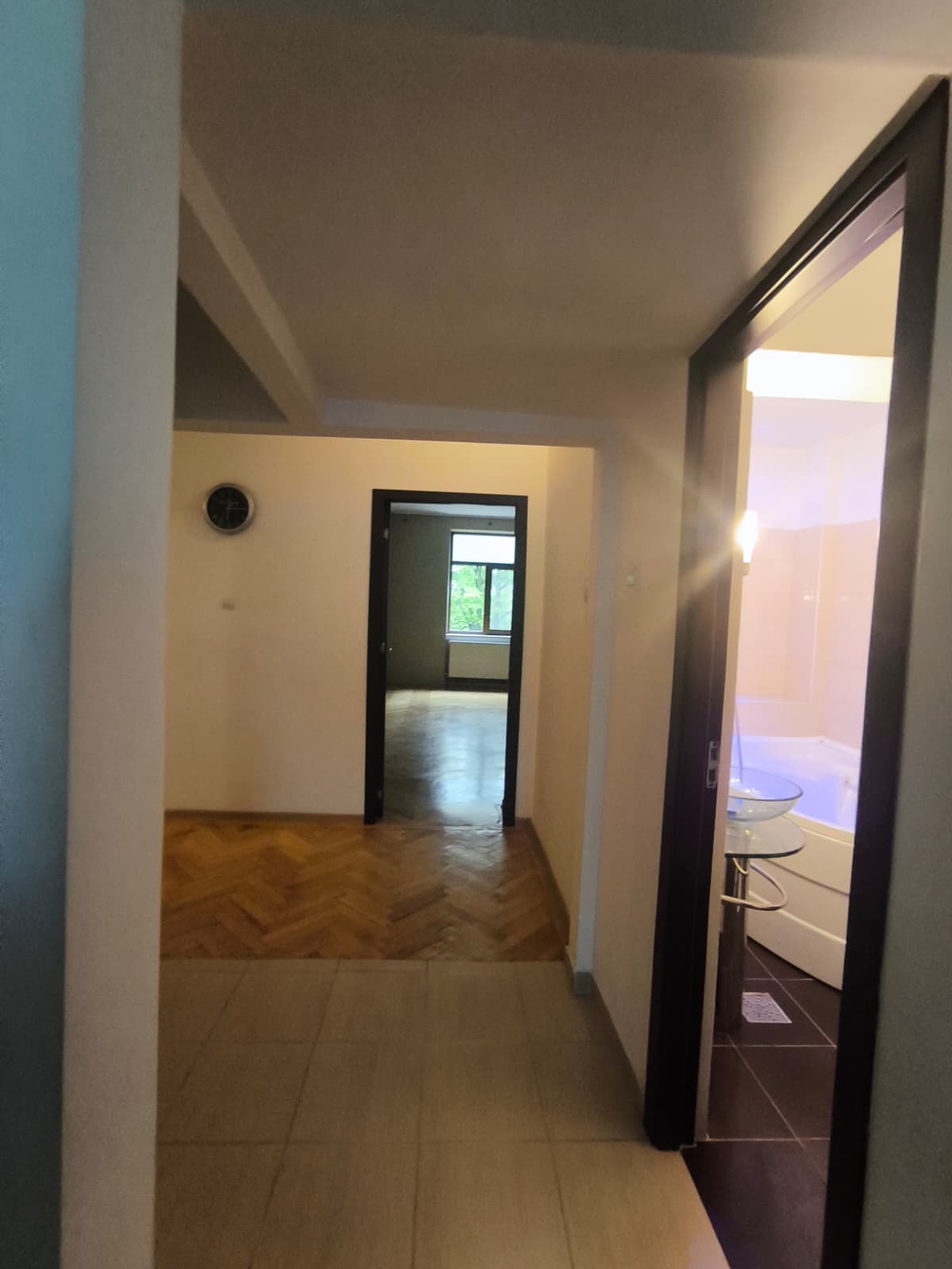 Apartament de vanzare cu 3 camere in Iasi, zona Copou - Poza 9
