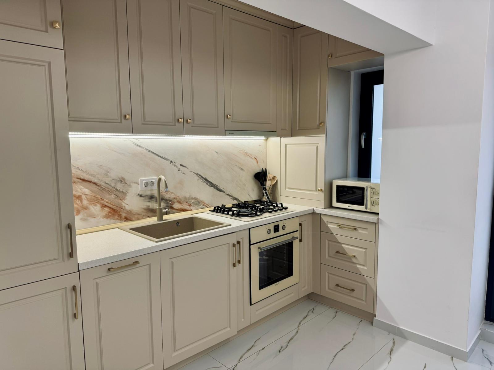 Apartament de inchiriat cu 58 camere in Iasi, zona Visani - Poza 9