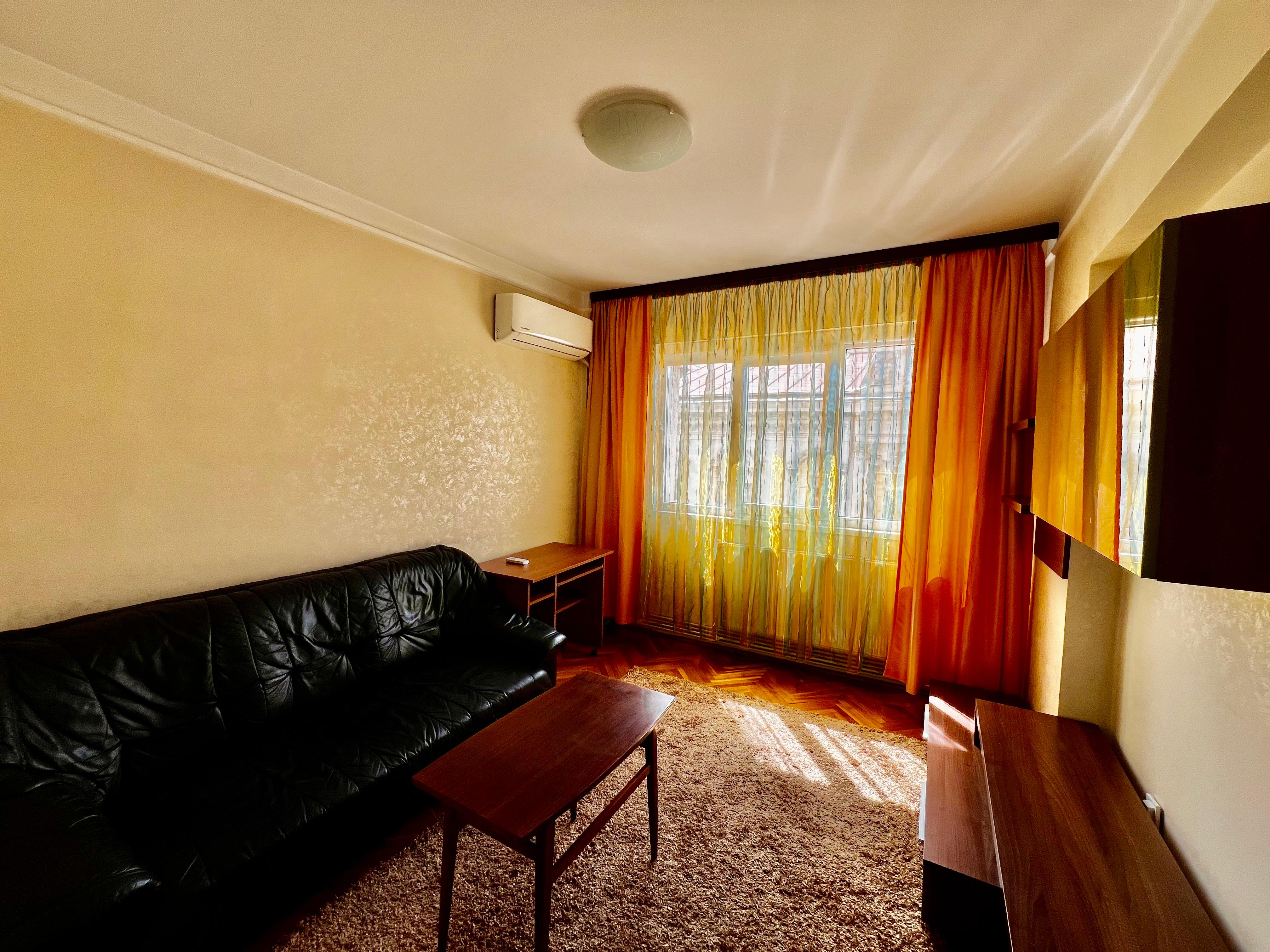 Apartament de inchiriat cu 2 camere in Iasi, zona Central - Poza 4