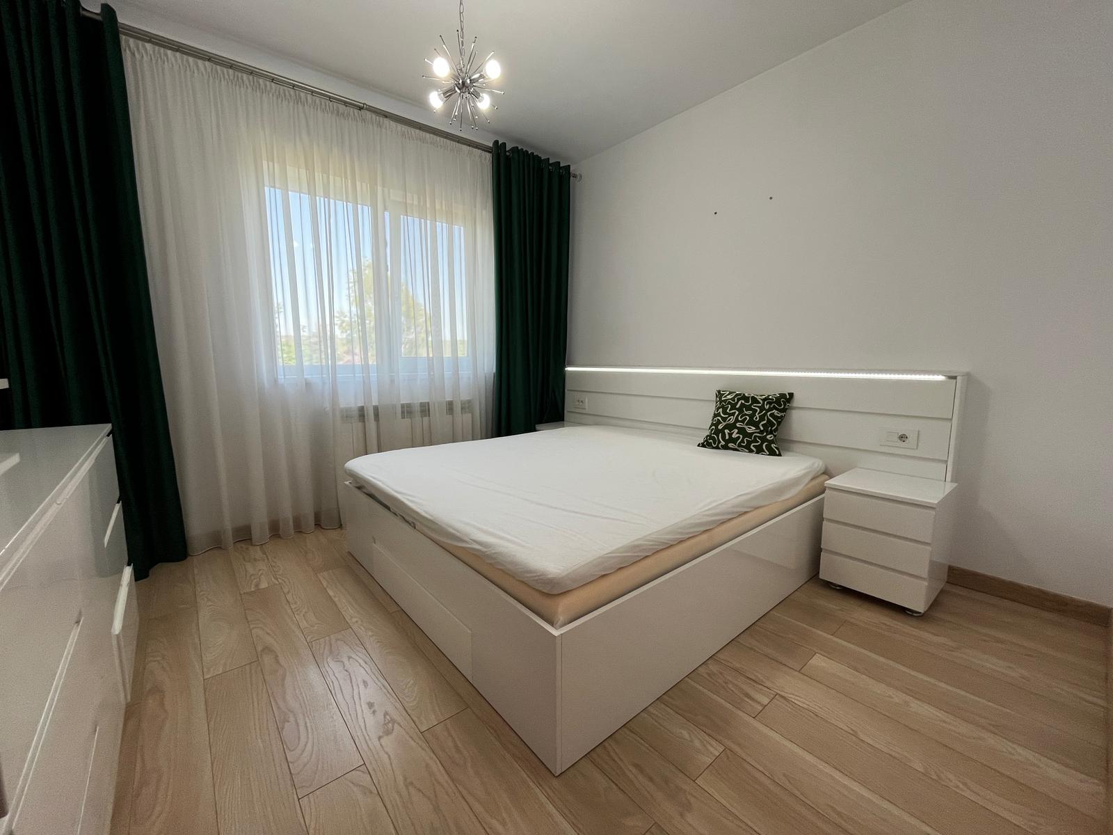 Apartament de inchiriat cu 3 camere in Iasi, zona Valea Lupului - Poza 6