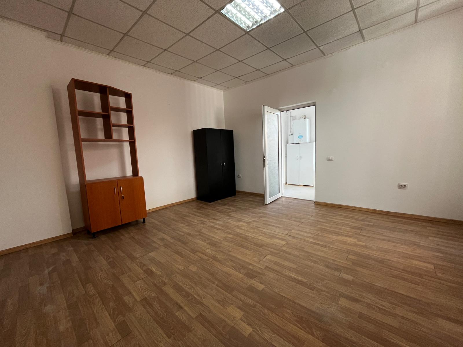 Spatiu de inchiriat in Iasi, zona Central - poza 3